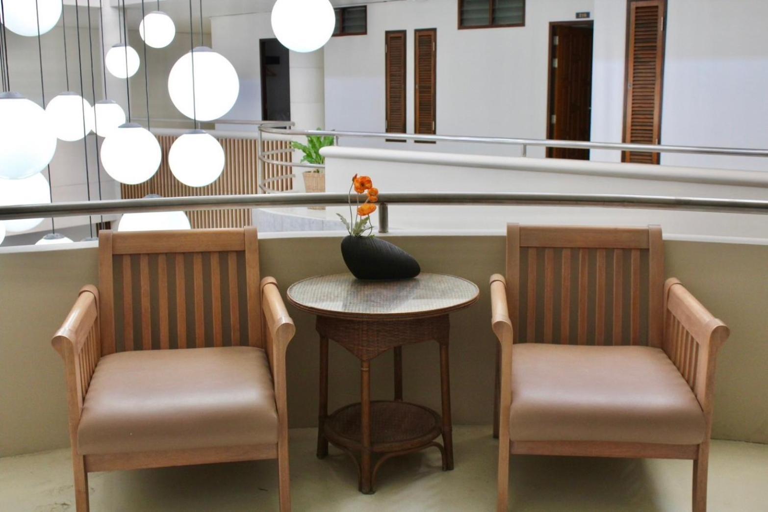 S2 Hotel - Sha Plus Certified Bangszen Kültér fotó